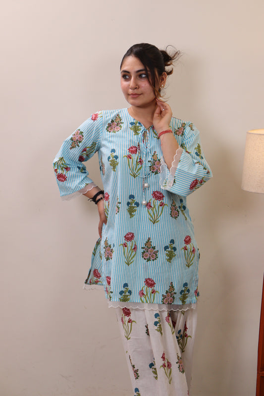 BlueBlossom Farshi Kurta set