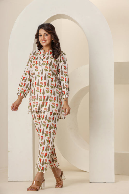 Side look of royal kurti set
